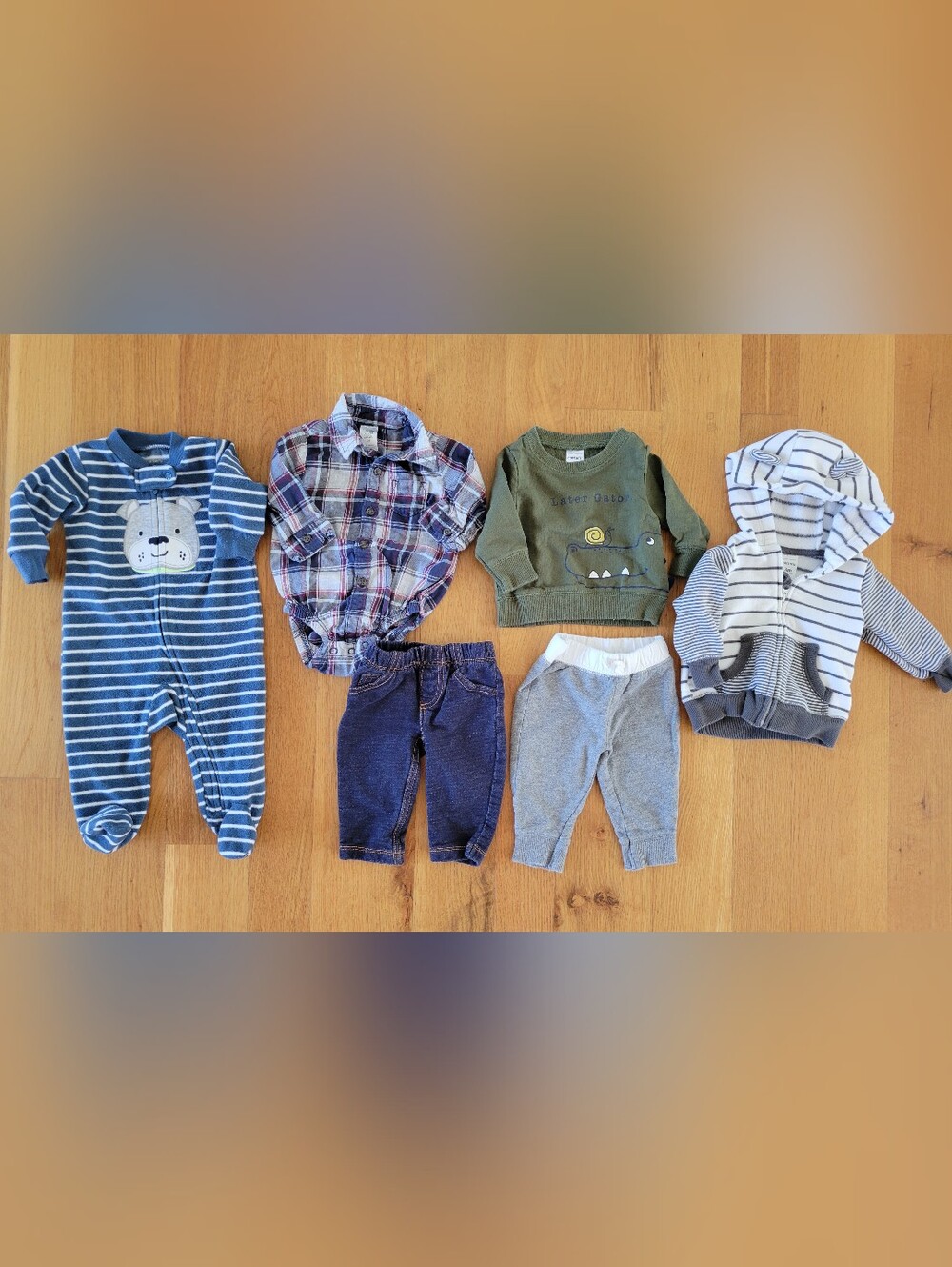 Baby boys size 3 months Clothes Bundle - Pajamas, Plaid Shirt, Pants, Hoodie